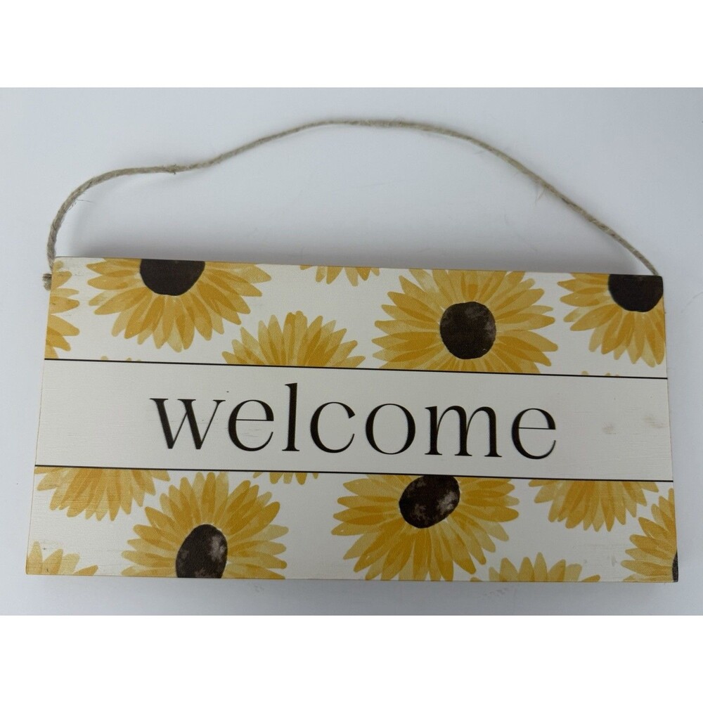 Sunflower Welcome Wood Wall Hanging Made by Rustic Marlin